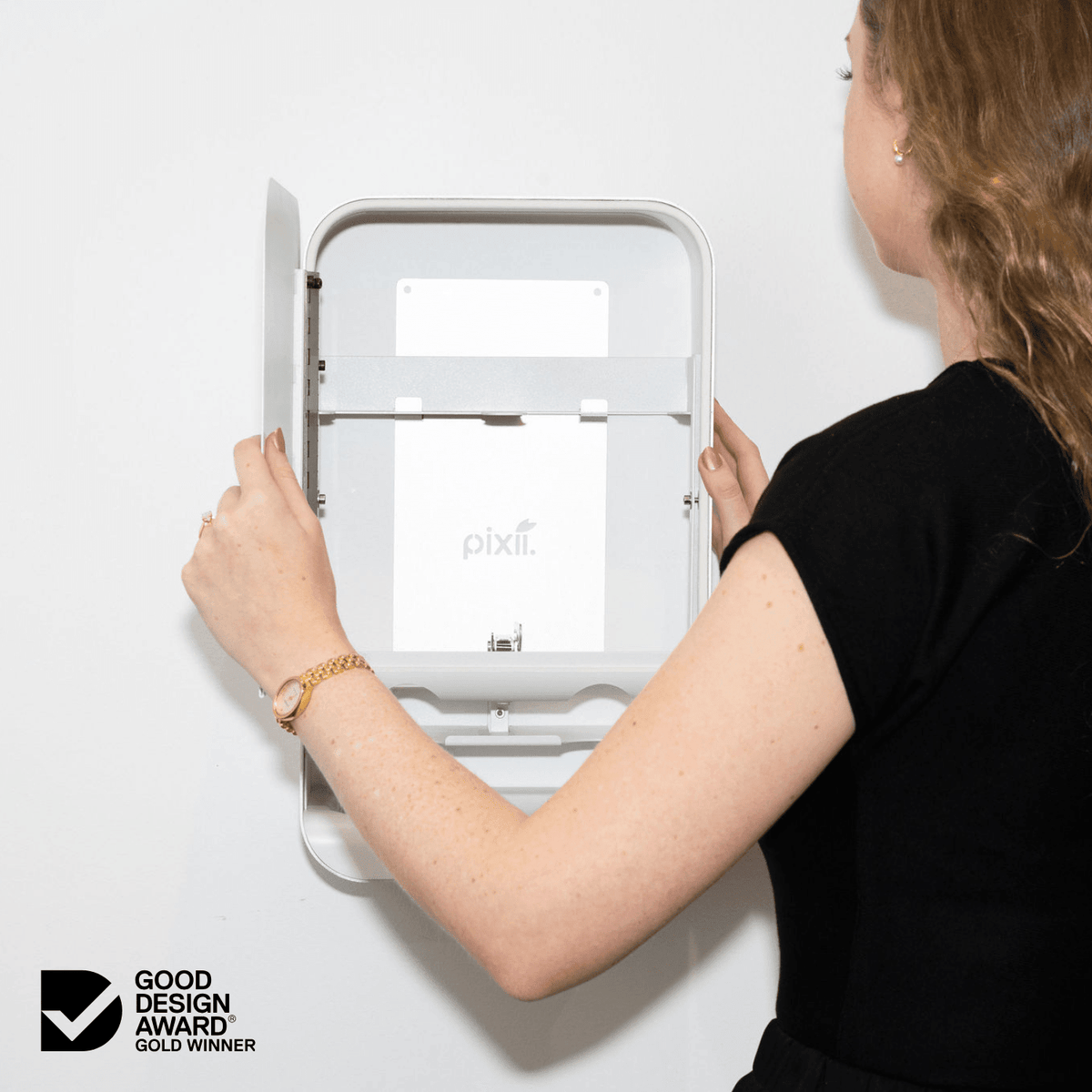 The Premium Dispenser for Pixii Pads and Tampons - Pixii